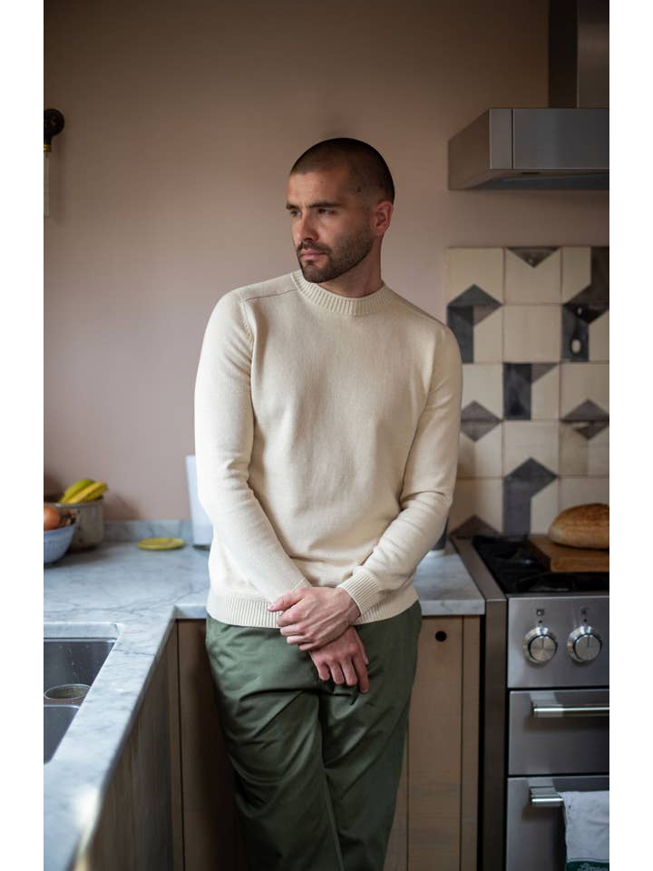 Paul James Knitwear - Wholesale Knitted jumper – Men′s - Mens Lightweight Organic Cotton Linen Saddle Shoulder Jumper14