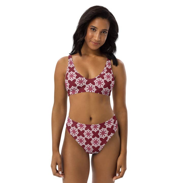Genbrugt RPET bikini med høj talje - Arabesque Flower in Rouge 🍃 for engroshandel hos The Shamal