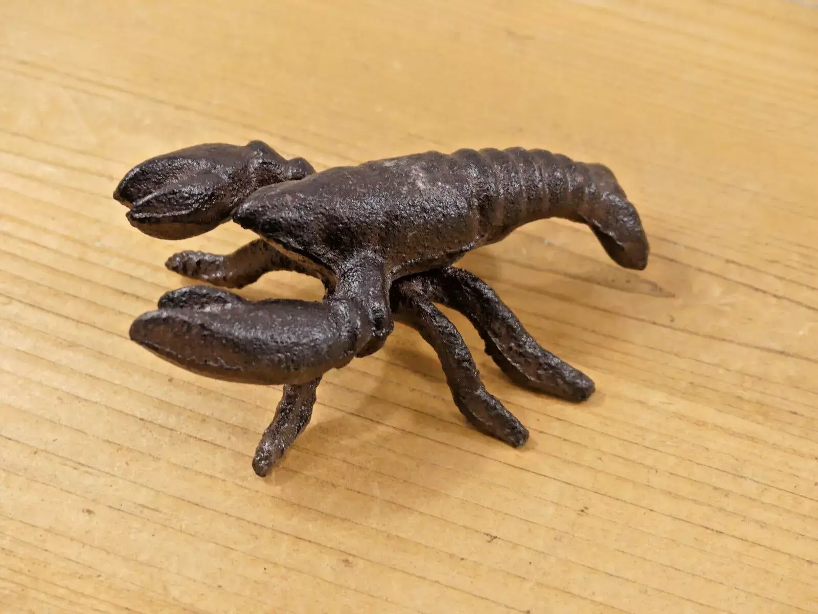 Midwest Craft House - Wholesale Decorative Figurine - CAST IRON CRAWFISH / LOBSTER FIGURE0