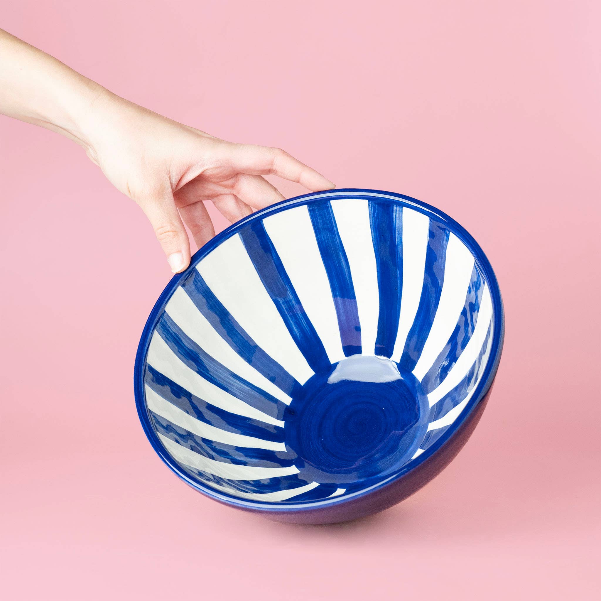 Alfar Tierra Cocida – wholesale Serving bowl – Artisanal Ceramic Serving Bowl – Blue & White / Costa Azul6