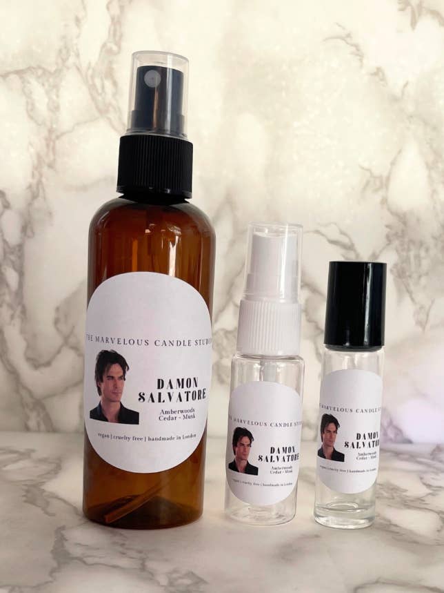 Damon Salvatore Parfume og Rumsprays for engroshandel hos Marvelous Candle Studio