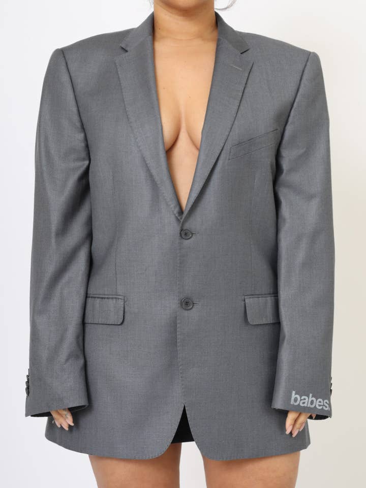 Den överdimensionerade kavajen (grå) för wholesale av Babes