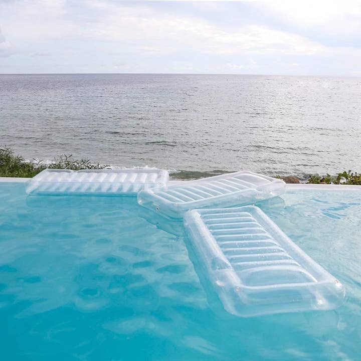 Garden Guru Lawn & Garden Tools - Wholesale Inflatables - LÔTELI Transparent Inflatable Chaise Clear Lounger4