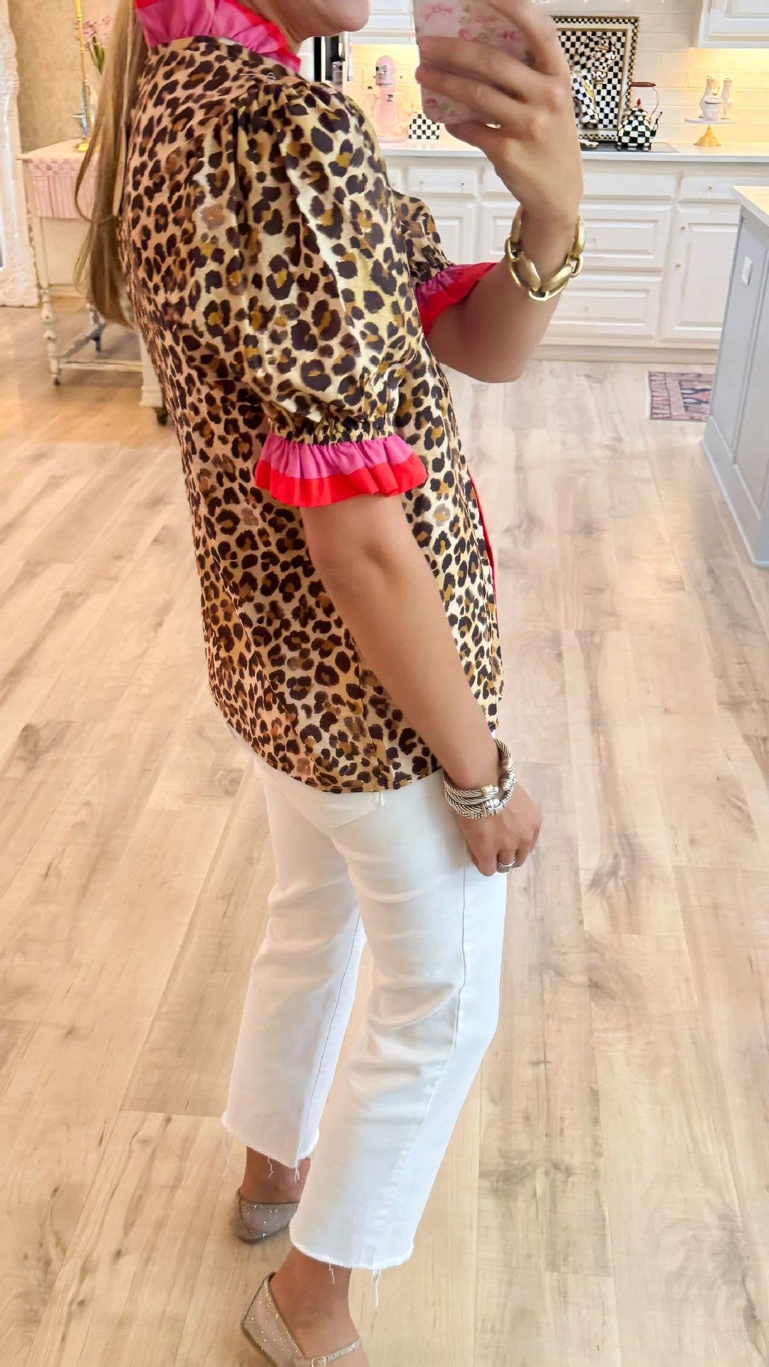 Leo Elegance Ruffle frilled Leopard print blouse short sleeve for wholesale on Faire1