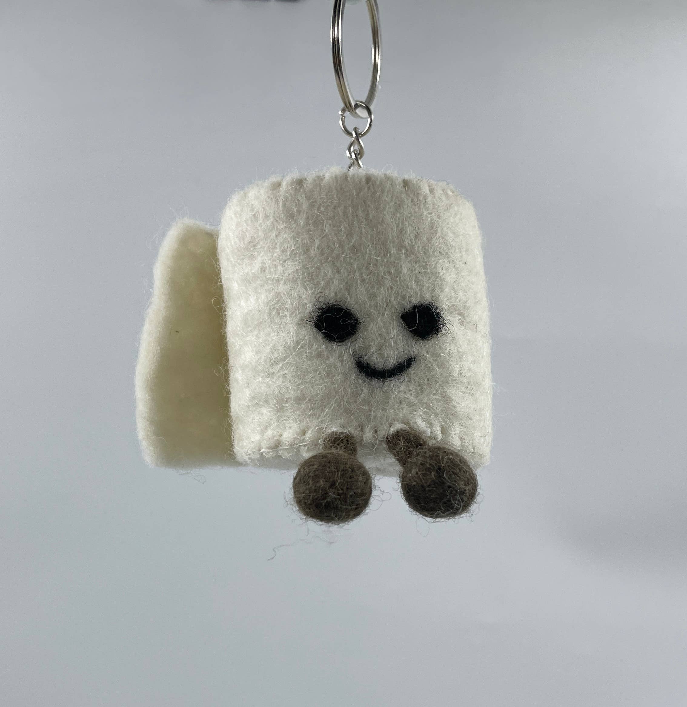 Funky Yak Ltd – wholesale Keychain – Women's – Handmade Felt Cute Toiletpaper roll Keyring 2