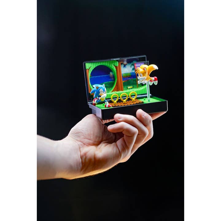 Entertainment Earth - Wholesale Toy Set - Kids - Console Heroes Sega Sonic 2 Cartridge Diorama Playset9