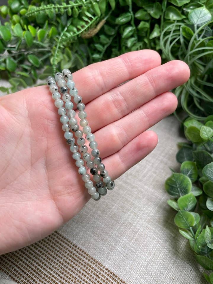 Kiwi Jasper Perlenarmband, 4 mm für den Großhandel von Copper Ashes