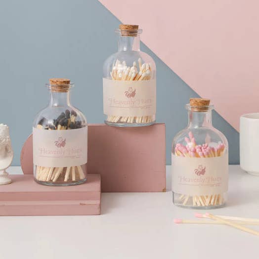 POT DE COULEURS CÉLESTES pour la vente par Heavenly Hues