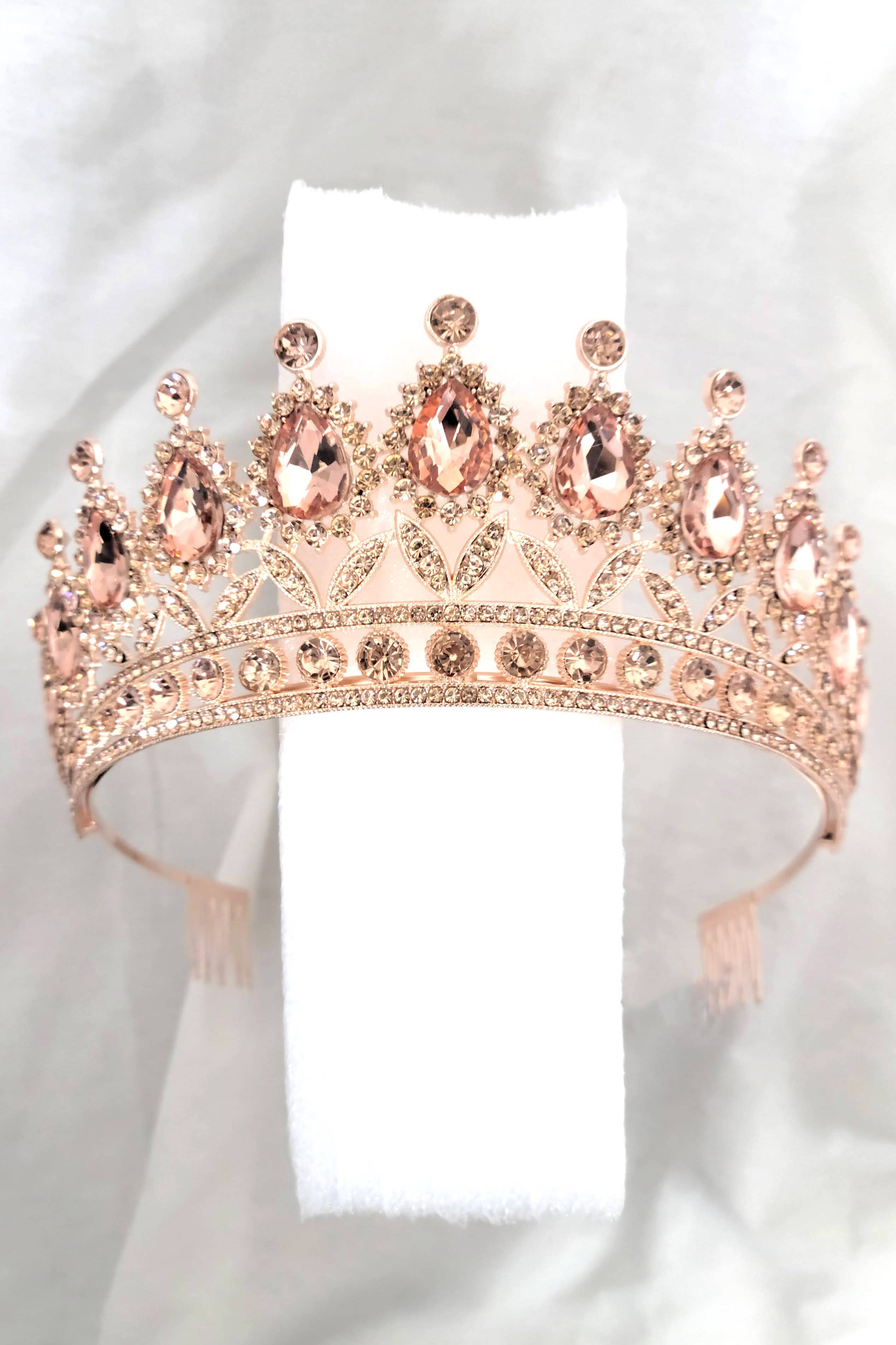 Chicas - Wholesale Tiara - Women's - One Size Fits All Metal Tiara With Jewel Rhinestones HT879-49
