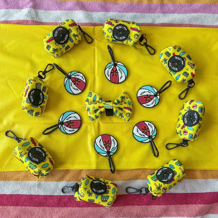 Mina + Pup - Wholesale Pet Poop Bag Dispenser - BEACH BALL DOUBLE THICKNESS AND DOUBLE SIDED POOP BUDDY9