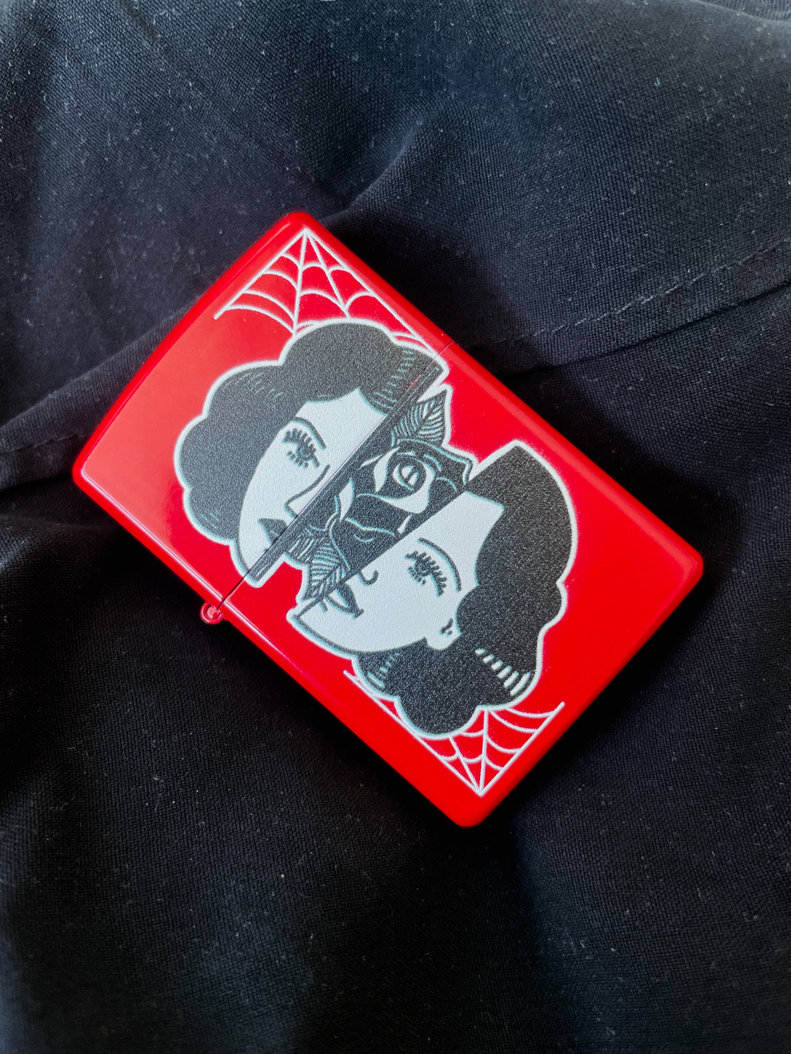 Whats Her Face - Wholesale Lighter - Refillable Split Woman Face Rose Lighter Wind Proof3