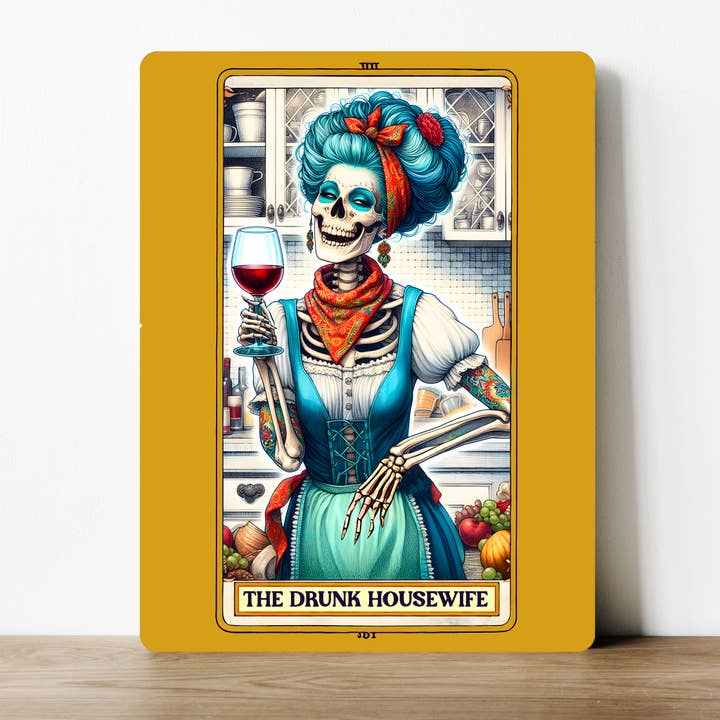 Targa in metallo con tarocchi The Drunk Housewife per la vendita all'ingrosso da parte di The British Metal Signs Company