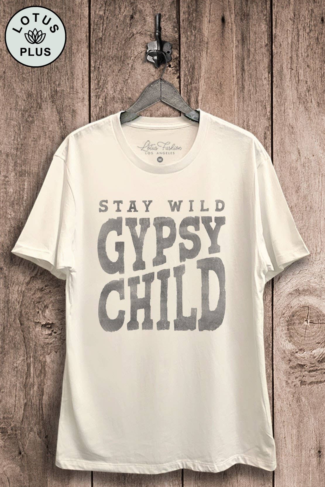 Lotus Fashion Collection – Großhandel T-Shirt mit Siebdruck – Damen – Stay Wild Gypsy Child Top mit Grafik1