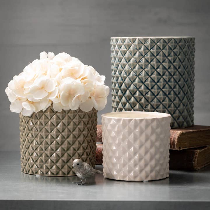 Sullivans Home Decor - Wholesale Plant Pot - Diamond Embossed Planter Set 3