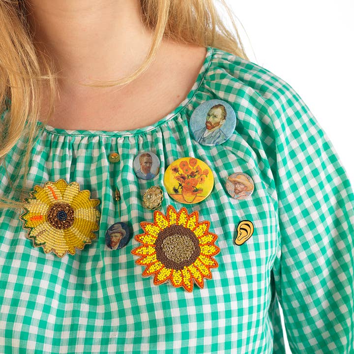 Hellen van Berkel HeartMadePrints - Wholesale Brooch - Sunflower 02 brooch handmade