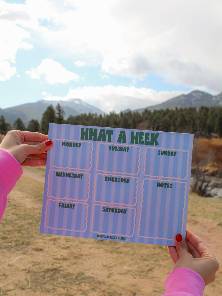 Sikke en uge Blå Jumbo Notepad for engroshandel hos Raine Company