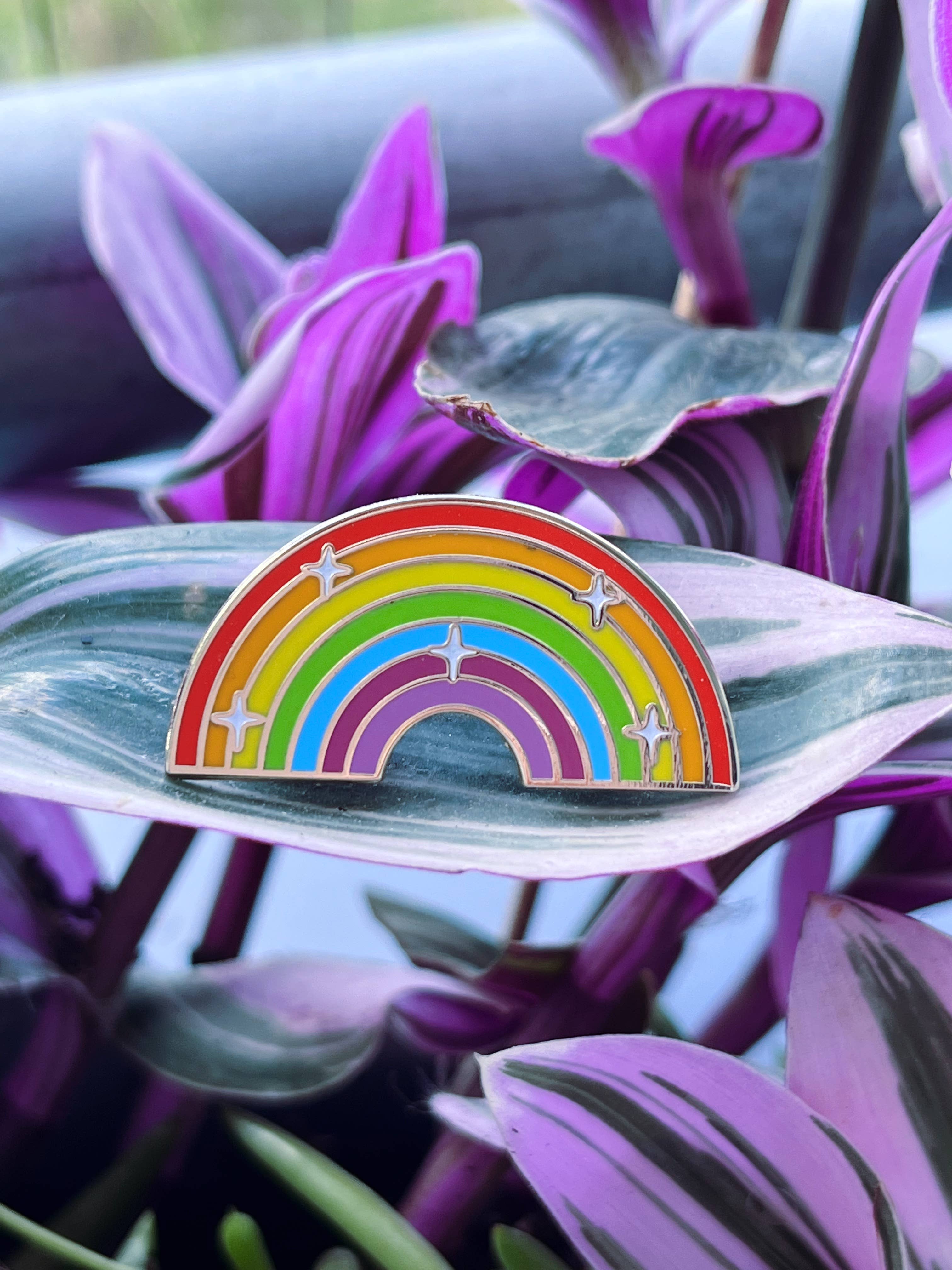 illustrationlisa - Wholesale Lapel Pin/Button - Rainbow enamel pin2