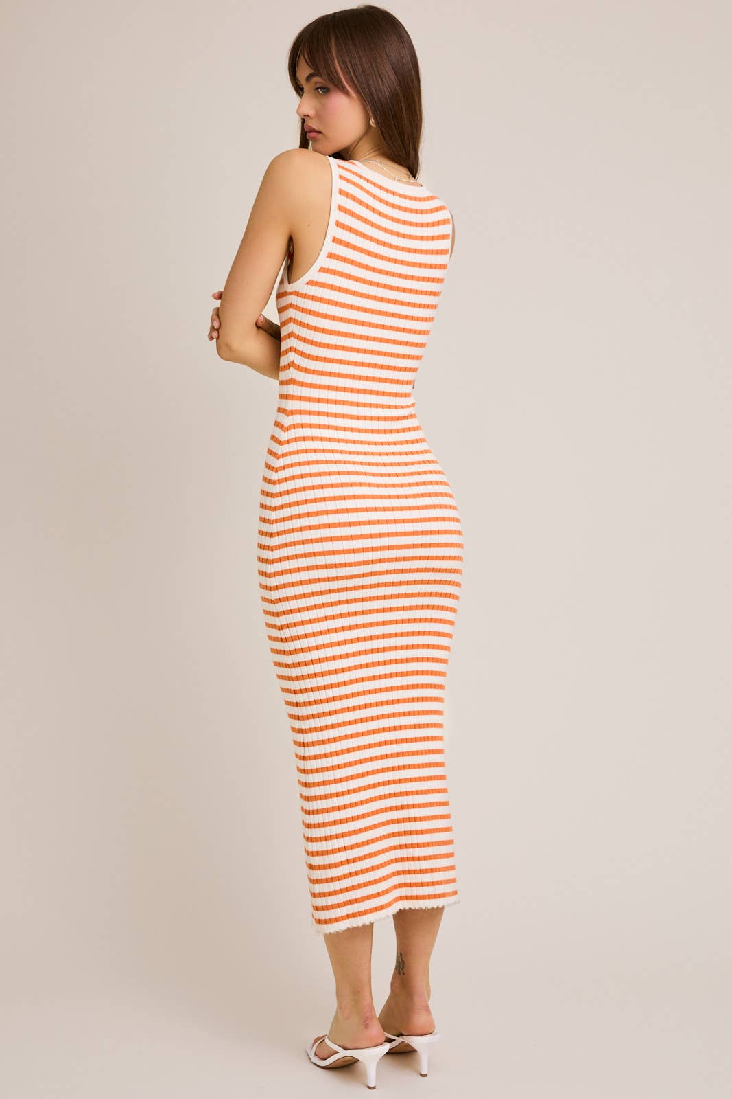 LE LIS - Wholesale Dress - Women's - SLEEVELESS ROUND NECK STRIPED RIB SWEATER DRESS19