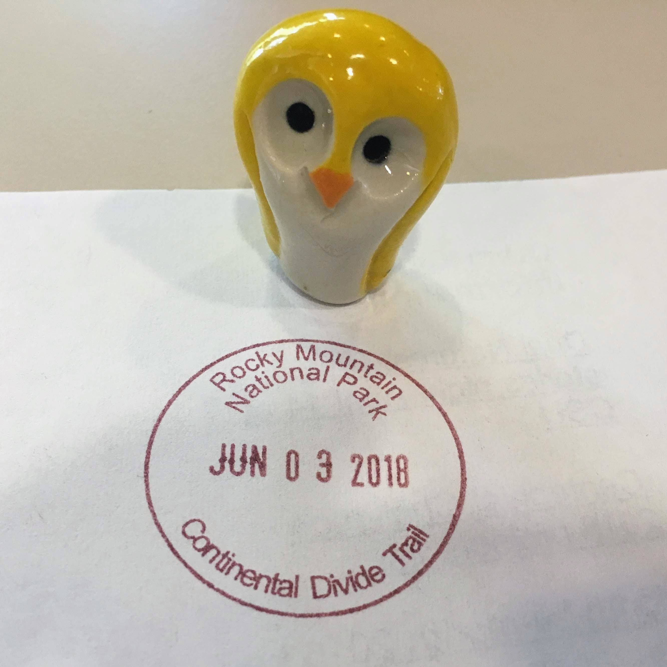 Plays in Mud Pottery - Wholesale Decorative Figurine - Tiny Owl Ceramic Stoneware Figurine Handmade Decoration6