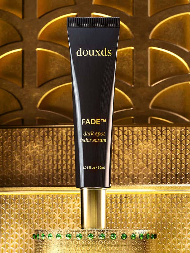 FADE™ Dark Spot Serum for wholesale by douxds