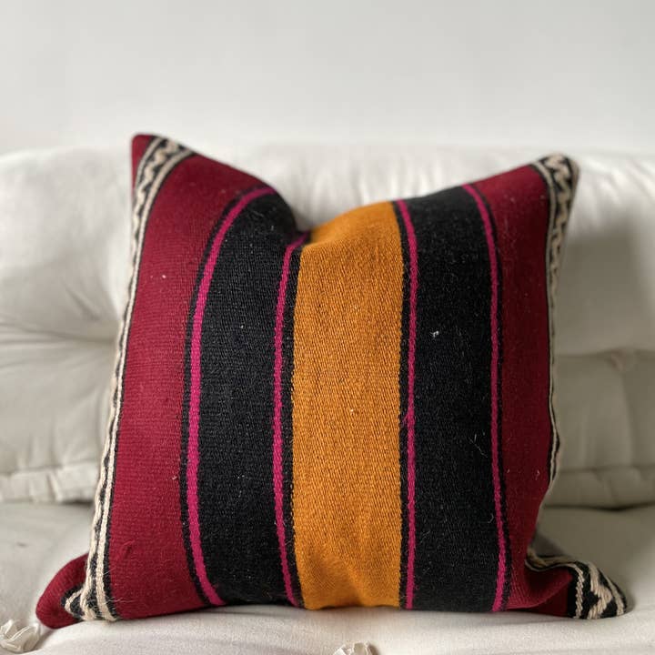 Tamegrouteshop - Wholesale Throw/Decorative Pillow - Kelim kussen zwart/roze/oaker
