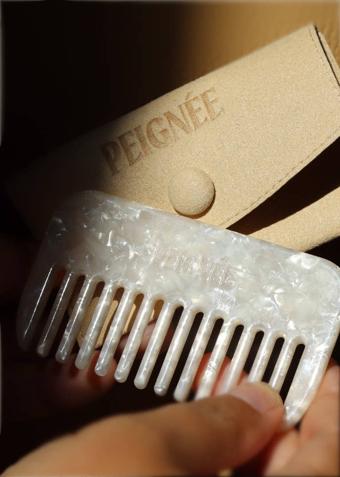 Peignee Paris - Wholesale Hair Brush/Comb - Travel Comb - Mother of Pearl2