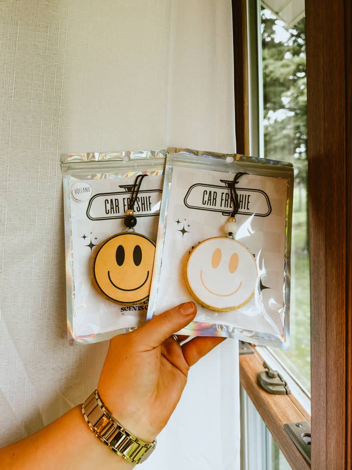 Pastel Smiley Freshie for wholesale by Dakota Scents Co