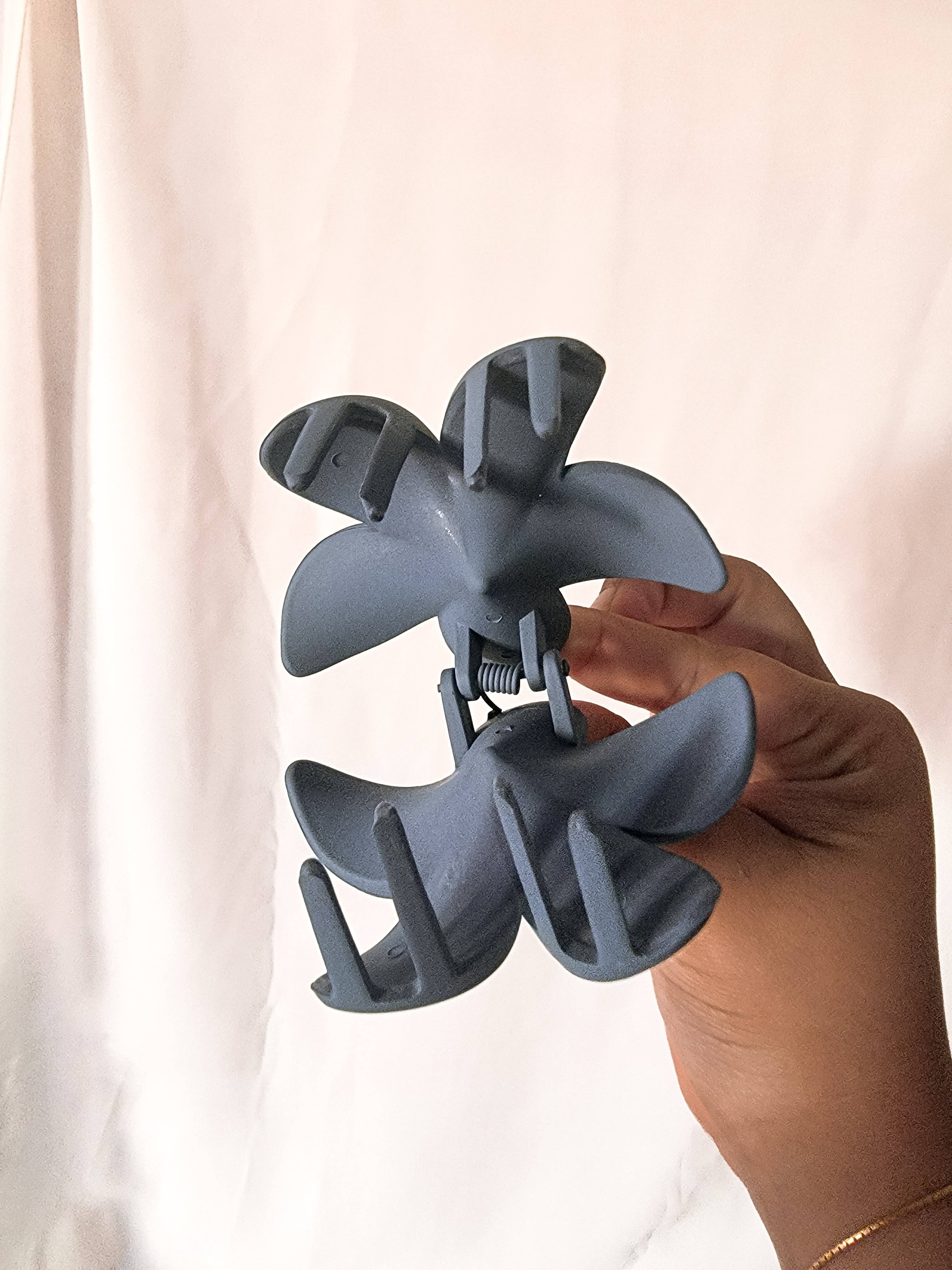 Infinery - Wholesale Hair Clip - Women's - Plumeria Flower Hair Claw Clip4