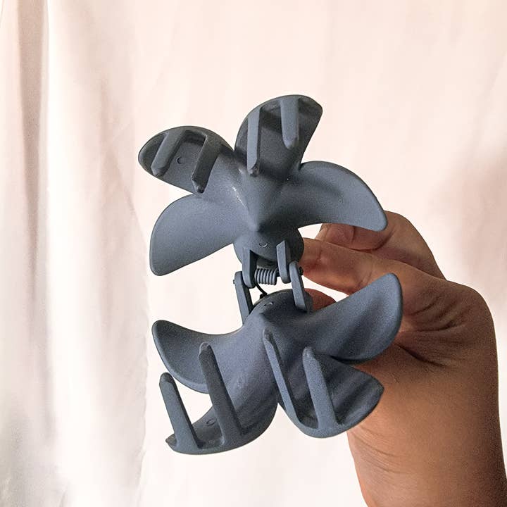 Infinery - Wholesale Hair Clip - Women's - Plumeria Flower Hair Claw Clip4