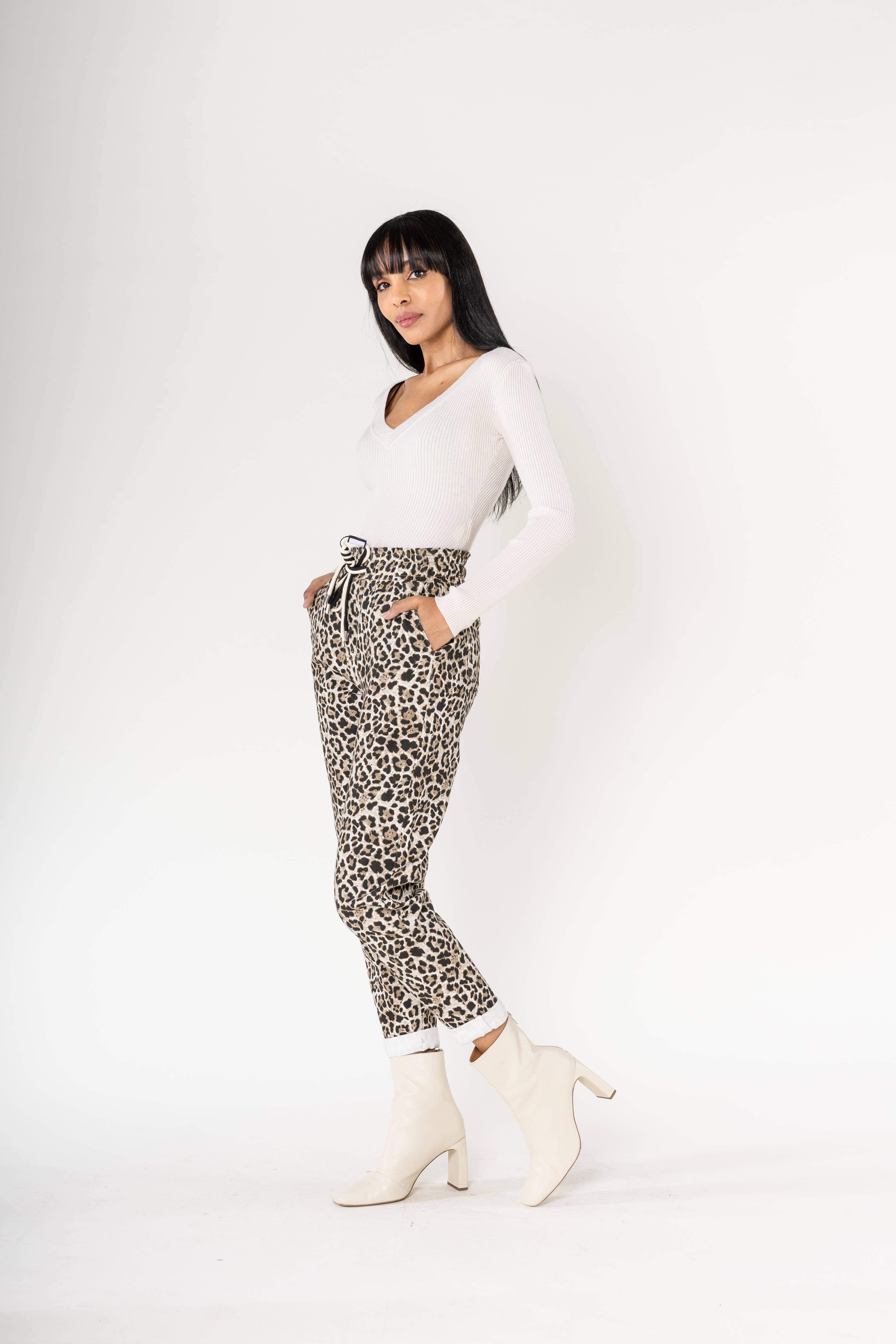 Nina Carter - Wholesale Pants - Women's - Panta jogg leopard elastic waist with drawstring P50010