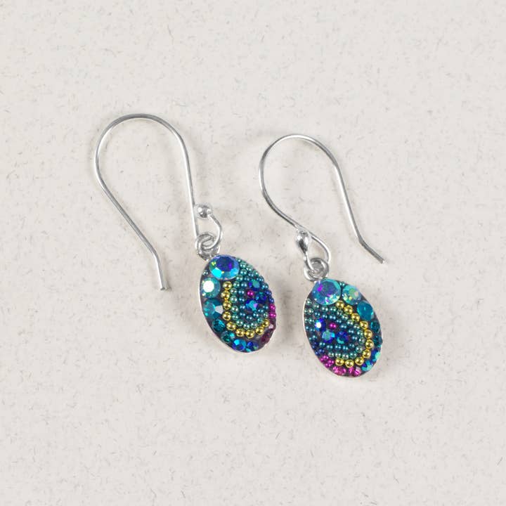 PE-8396 / CRYSTAL & SILVER PETITE OVAL EARRING for wholesale by Mosaico Jewels