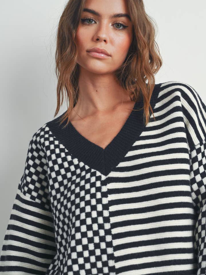 BUTTERMELON - Wholesale Knit Sweater - Women's - Frenchy Checker Pattern Drop Shoulder Sweater - BMW7311
