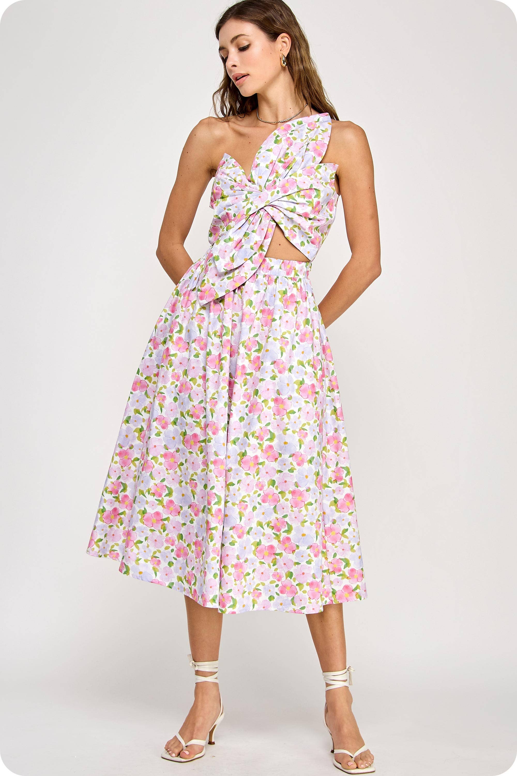 Strut & Bolt - Wholesale Dress - Women's - Knotted Flower Bow Floral Print Midi Dress5