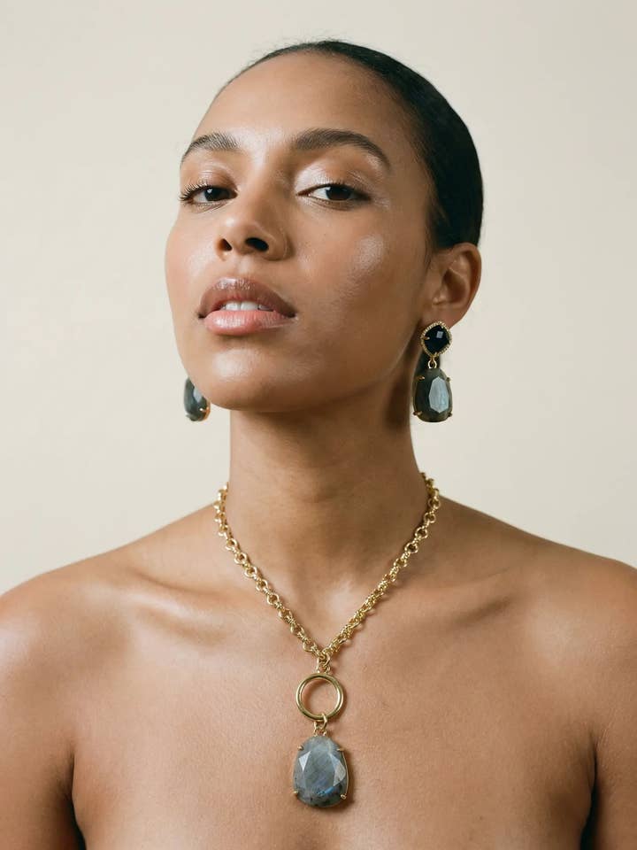 Set of jewelry with labradorite and black agate for wholesale by PHOEBE´S