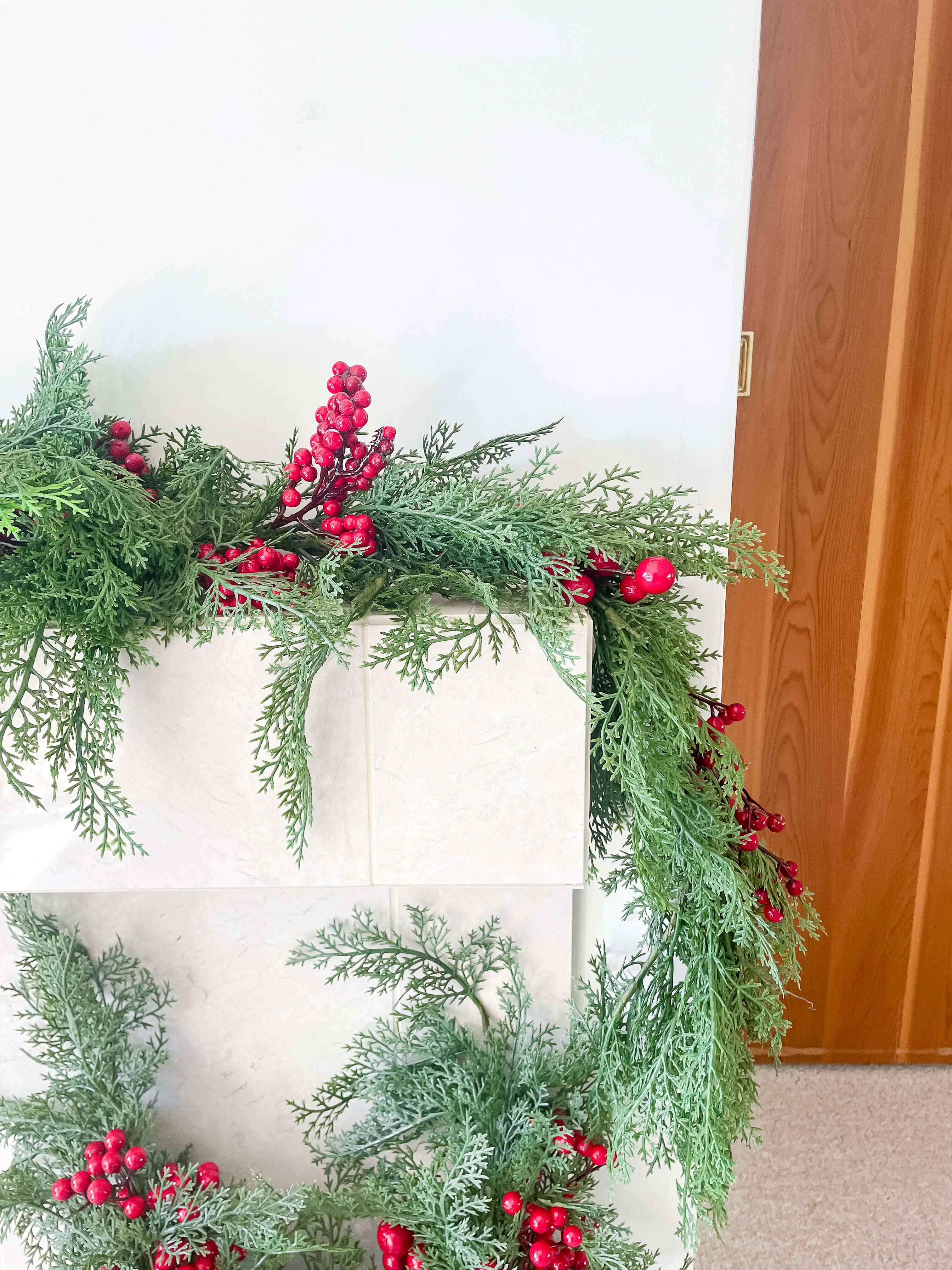 Hycroft Home Decor - Wholesale Bunting/Garland - Red Berry Cedar Garland 60" Real Touch3