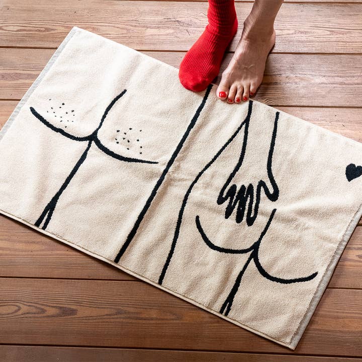 helen b - Wholesale Bath mat - bath mat naked couple back1