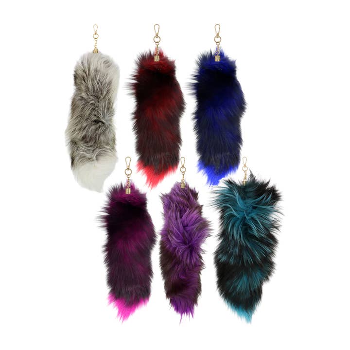 SORTIDAS Chaveiro de cauda de pelúcia oversized com efeito ombré - 47 cm para venda a revendedores na Faire9