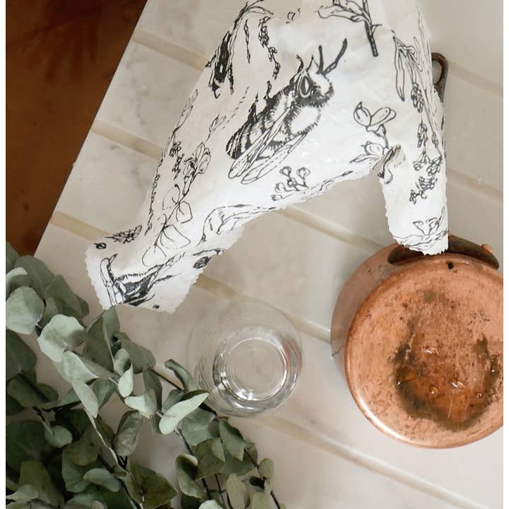 Millbee - Wholesale Food storage wrap/bag - Beeswax Food Wraps Variety 3 Pack4