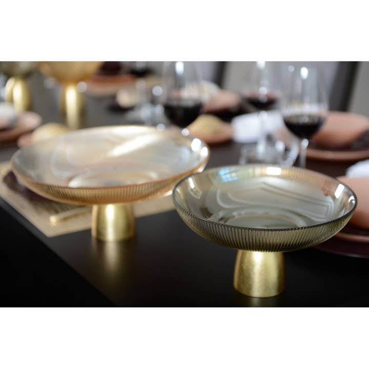 AULICA - Wholesale Fruit Basket - Flared ribbed smoked bowl on a golden base1
