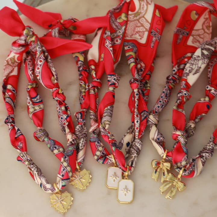 Deep South Originals, LLC - Wholesale Pendant/Charm Necklace - Rodeo Rose Scarf Necklace