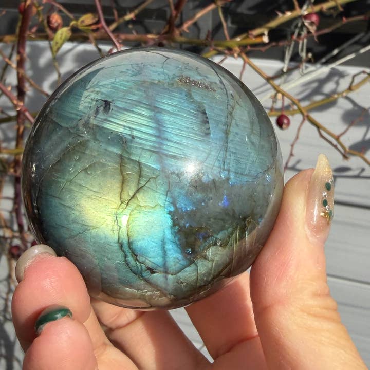 KayleeNYC - Wholesale Spiritual Stone/Crystal - 3-4 Pcs Natural Labradorite Sphere Crystal Ball healing 14