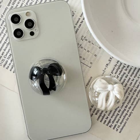 MOND HAUS - Wholesale Phone grip - Aiko Phone Grip | Clear Acrylic Resin Half-dome Ribbon Charm3