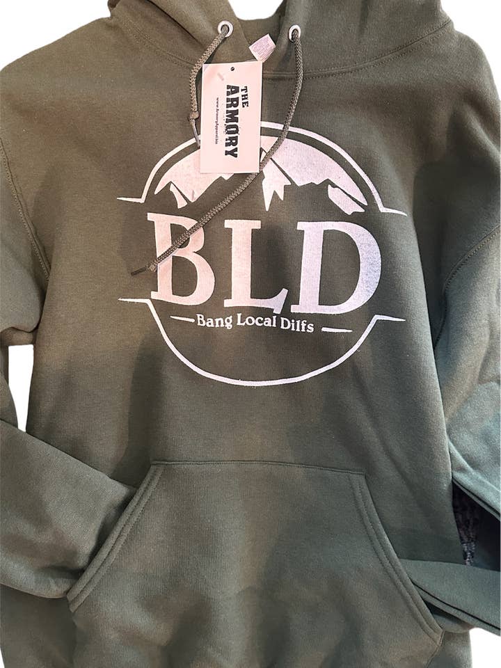 Sweat à capuche Bang Local Dilfs (vert clair) pour la vente par The Armory
