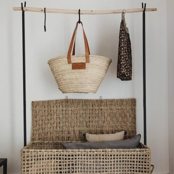 COSYDAR-DECO - Wholesale Clothes hangers - Clothing Rack with Storage Chest3