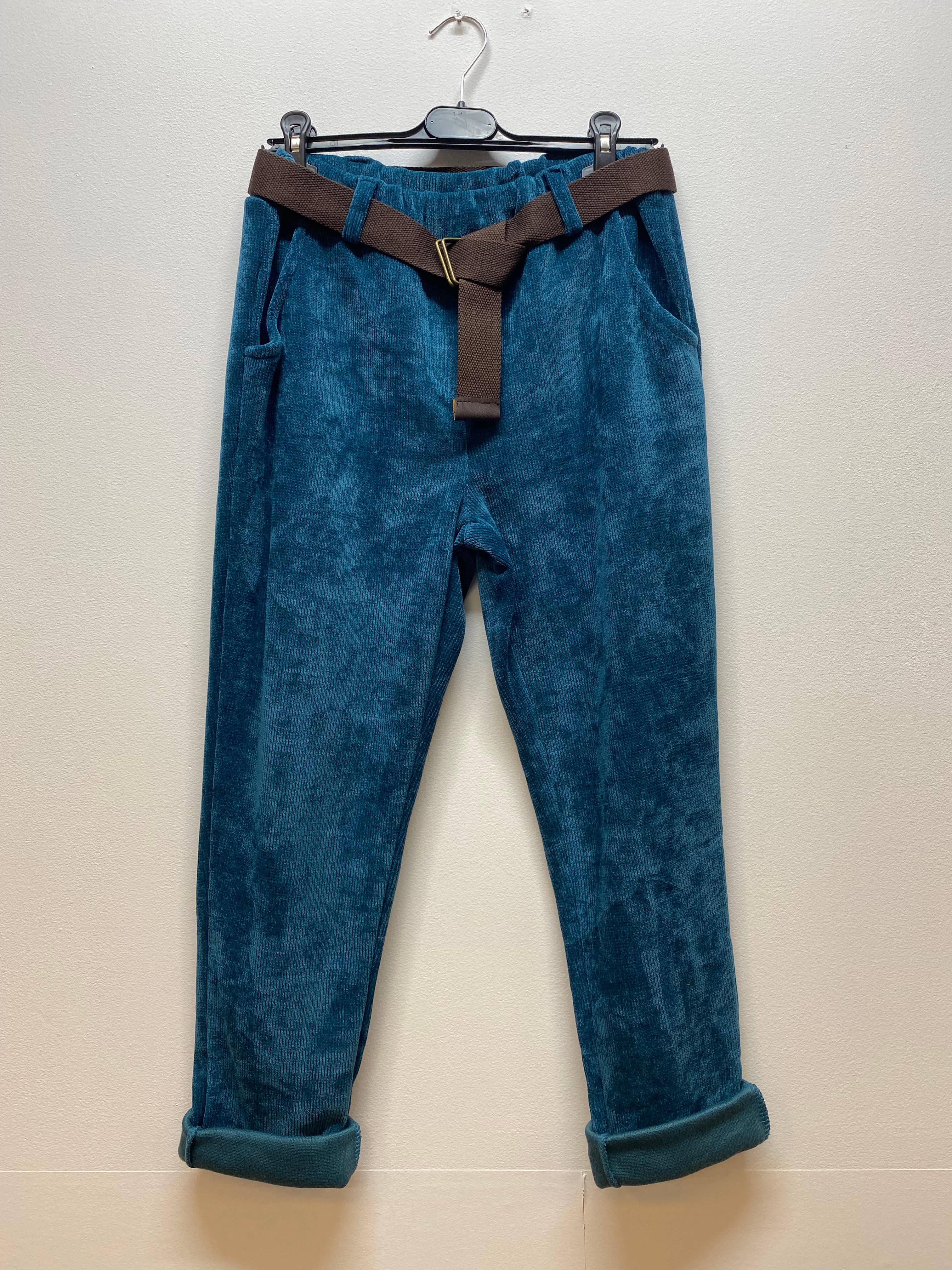 ORNELLA PARIS - Wholesale Pants - Women's - LMM-PT9963 velvet pants with belt

7