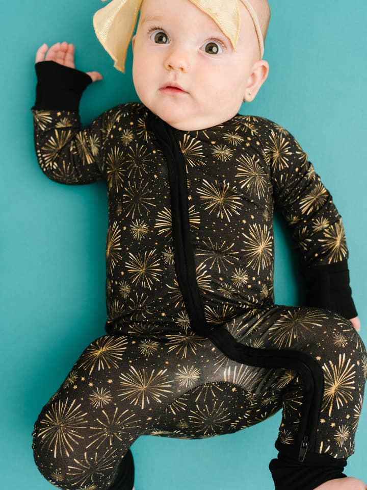Little One Shop - Wholesale Clothing Set - Baby - Midnight Fireworks Bamboo Sleeper