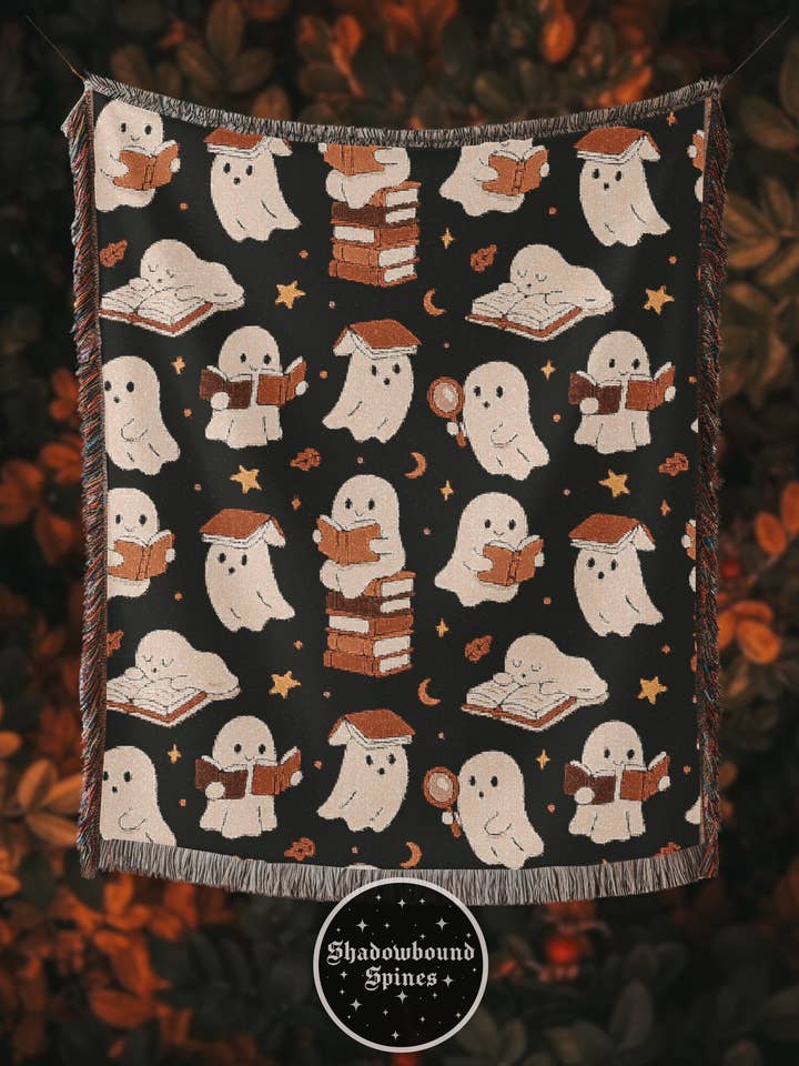 Coperta Intrecciata Letteraria Ghostie Readers per la vendita all'ingrosso da parte di Shadowbound Spines LLC