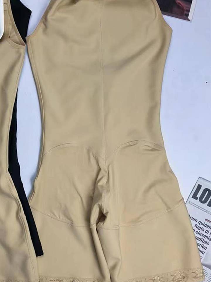 Belle Com'Elle - Wholesale Corset - Women's - Shorty jumpsuit jacket with clips/G250093