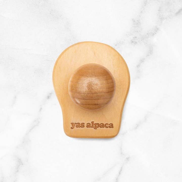 Yas Alpaca - Wholesale Hoofdhuidmassage-apparaat - Houten shampoo borstel en hoofdhuidmassageapparaat3