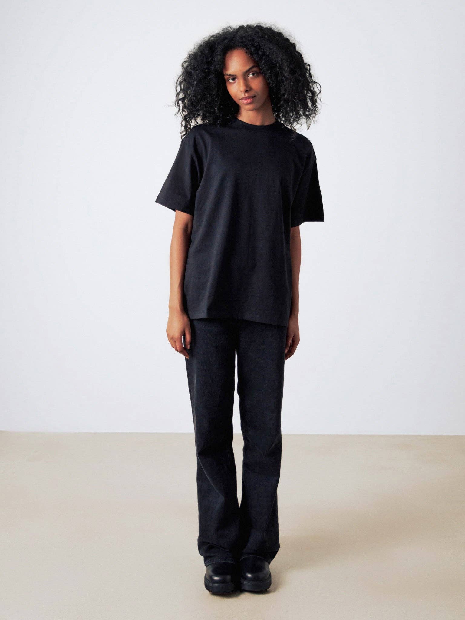 Honest Basics - Wholesale T-Shirt - Women's - Oversized T-shirt3